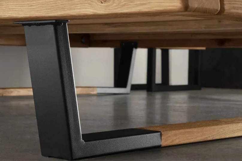 Outlet 817 Holzbalkenbett mit LED Massivholzbett