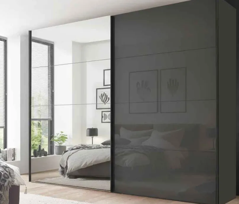 Paros Kleiderschrank mit Glastüren Schwebebetürenschränke