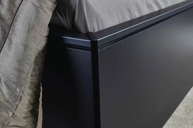 Outlet Scale Bett mit Polsterkopfteil Klassisches Bettgestell