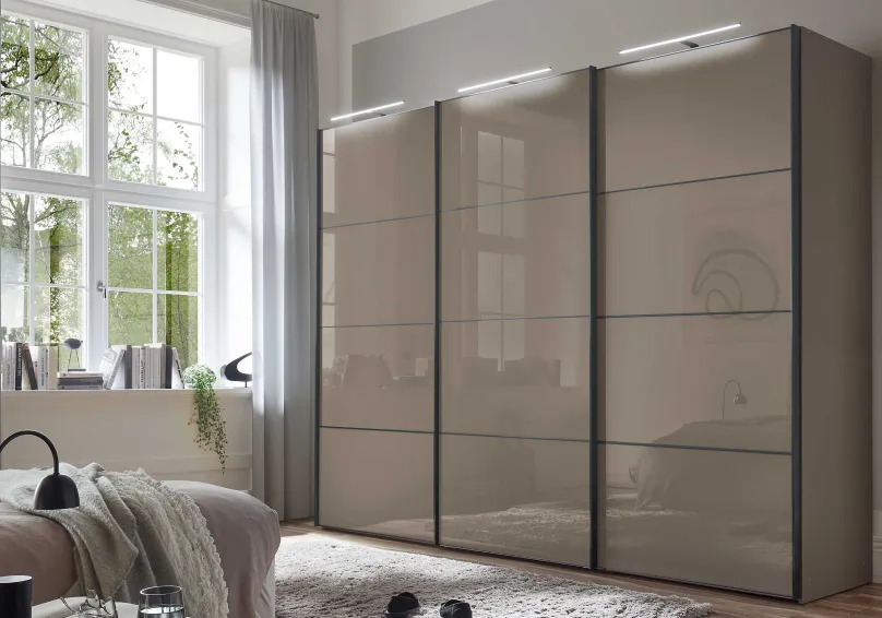 Outlet Staud Schwebetürenschrank Sinfonie Plus Glasfront Schwebebetürenschränke