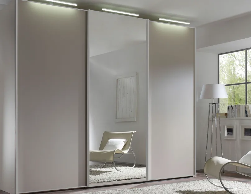 New Staud Sinfonie Plus Kleiderschrank mit Spiegel Schwebebetürenschränke