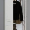 Sale Vienna Landhaus Dielenschrank Pinie massiv in 4 Farben Garderobenschrank