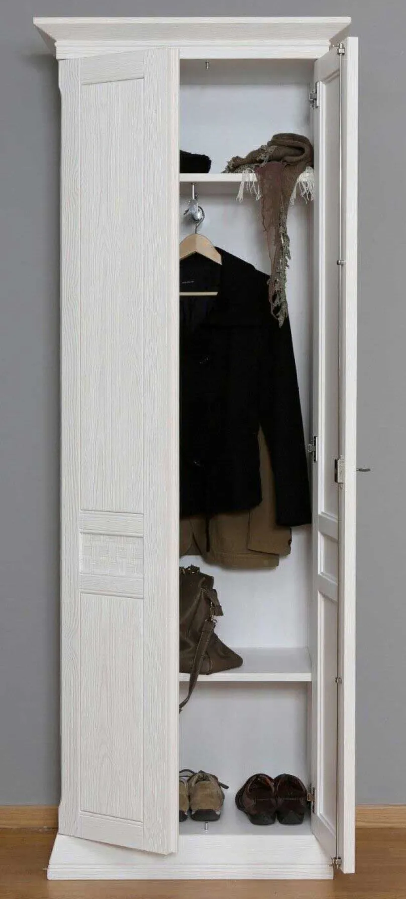 Sale Vienna Landhaus Dielenschrank Pinie massiv in 4 Farben Garderobenschrank